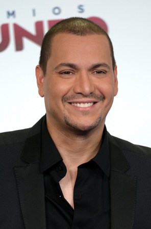 Víctor Manuelle cantante de salsa y baladas románticas. Estuvo presente con su música en la segunda edición de Premios Tu Mundo.