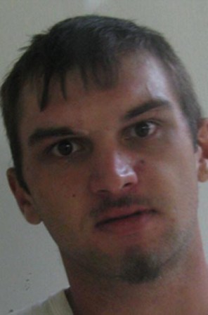 John Combes fue arrestado el 8/23/2013 en la región de Reno, Nevada por:<br /><br />Failure to appear<br /><br />Speeding