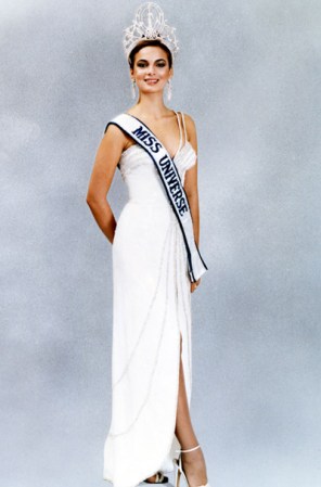 En 1979 Maritza Sayalero Fernández de Venezuela se llevó la corona.
