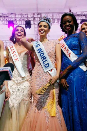 En el concurso participaron candidatas de 127 países.
