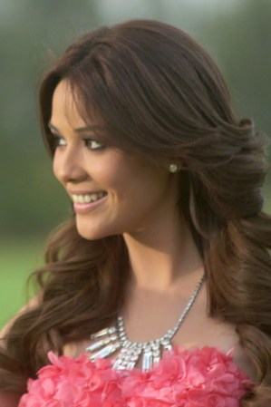 Ana Yancy Clavel Espinoza es actual reina de belleza y modelo, máxima ganadora del certamen Nuestra Belleza El Salvador 2012.
