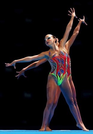 Competencia de natación sincronizada en Barcelona.