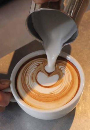 Cremas para café - Se puede cambiar por leche natural, descremada o leche de soya