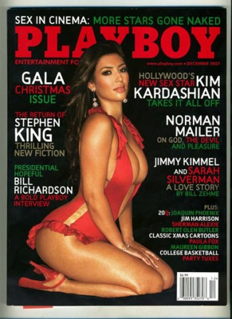 En diciembre de 2007 protagonizó la portada de la revista Playboy en Estados Unidos donde mostró su retaguardia ¡un aspecto por el que también es súper famosa y codiciada!