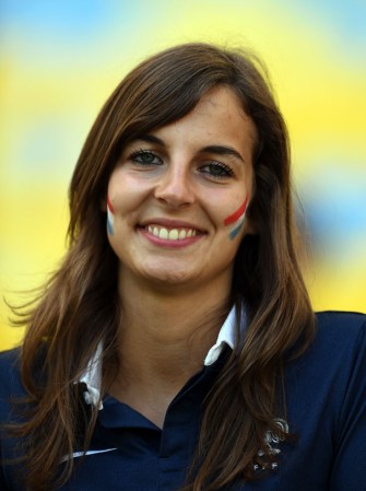 La fiesta del mundial es color, baile y bellezas. Aquí las fans más bellas de este mundial 2014.