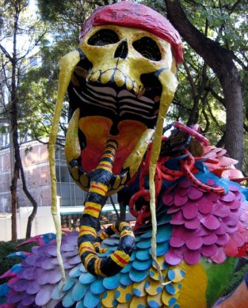 La "Noche de los Alebrijes" busca promover el trabajo de los artesanos mexicanos.