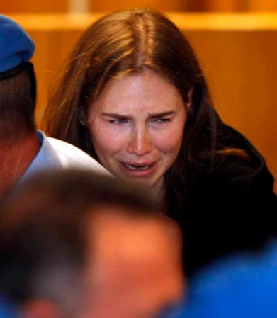 Amanda Knox tuvo varios trabajos en EEUU con los que ahorró los $10,000 que necesitaba para ir a estudiar a Italia.