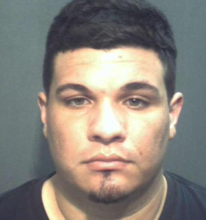 marco Antonio Caban fue arrestado el 12/10/2013 en la región Orlando, Florida, acusado de:<br />DRIVING WHILE LICENSE SUSPENDED<br />POSSESION OF HEROIN