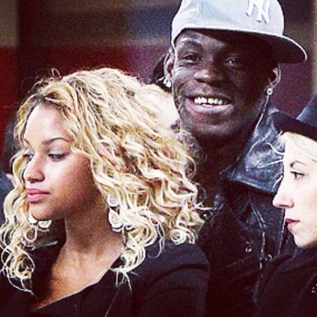Fanny Neguesha y Balotelli, jugador del AC Milan han llevado una relación turbulenta con varias rupturas y reconciliaciones.