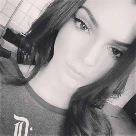 La hermana pequeña y modelo de Kim Kardashian apunta maneras.