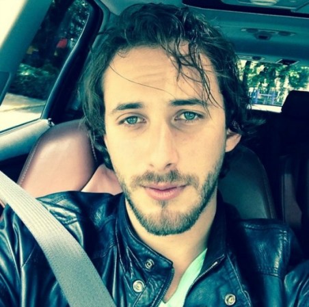 Sebastian Zurita @SzuritaOficial Just posted a photo http://instagram.com/p/qU0QsOCMl9/ • 11 de julio.