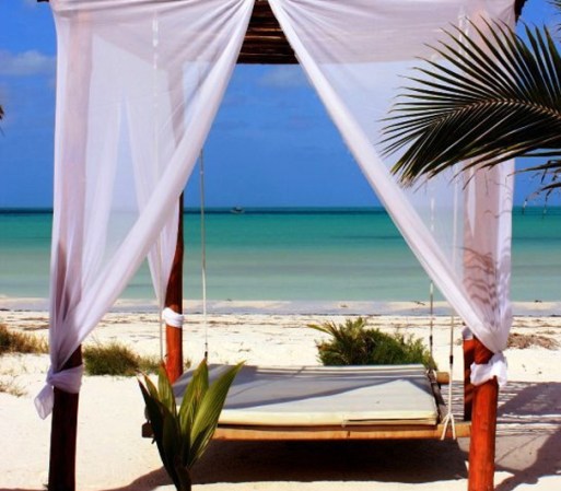 Y ni que hablar de las playas cristalinas de México, la cuales incitan a no hacer nada más que admirar la belleza del país.