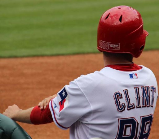 Los Rangers arrasan a los marineros de Seattle