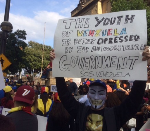 Los venezolanos en el Metroplex unieron sus voces y expresaron su preocupación por la situación que se está viviendo en su país.