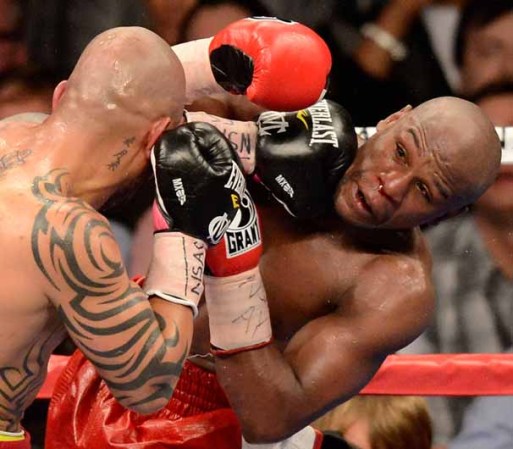 El talento de este hombre viene de familia, ya que su padre, Floyd Mayweather Sr. fue también un boxeador legendario.