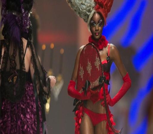 La autenticidad, glamour y extravagancia son tan sólo unos cuantos sinónimos de lo que es el DIFFA Awards.
