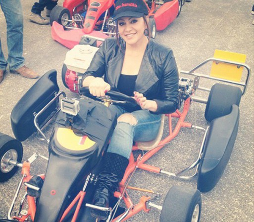 Aunque se graduó de Administración de Empresas, Jenni Rivera optó por dedicarse al canto.