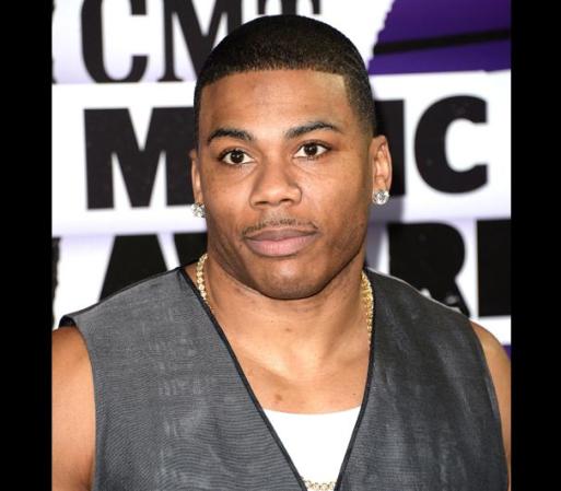 El actor y cantando Nelly nació en Austin, Texas y su álbum “Country Grammar” lo lanzó al estrellato en el 2000.