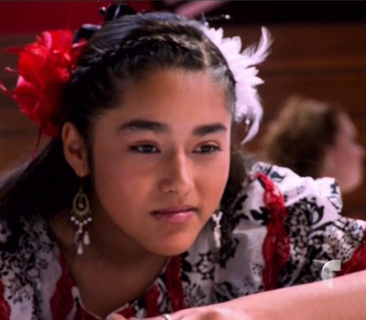 Hurielzu de 12 años cantó el tema "Me gustas mucho". Es fan de interpretar rancheras porque las letras represetan las raíces de su país. Prince Royce giró su silla por ella y la agregó a su equipo.