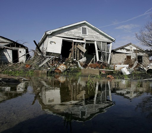 Entre el 23 de agosto y el 30 de agosto del 2005 se formó el huracán Katrina, y tras causar muerte y destrucción ha sido uno de los cinco más mortíferos de EEUU.