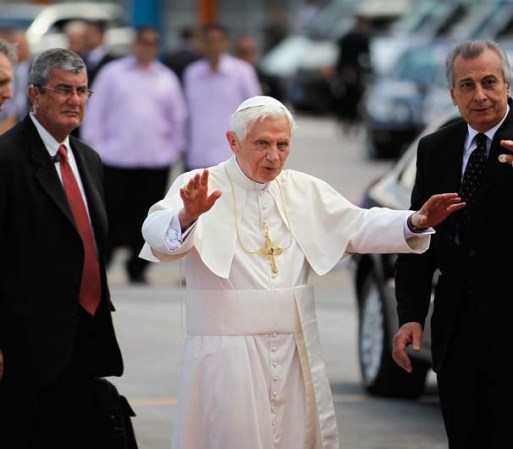 Benedicto XVI llega al aeropuerto "José Martí" en La Habana.