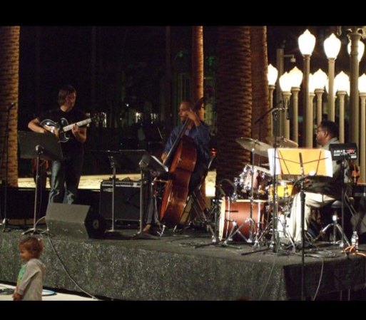 Presentación de latin jazz en el museo LACMA