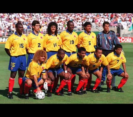 Valderrama, Leonel Álvarez, Rincón, Asprilla… La selección de Colombia de 1994 dejó un fútbol de toque y técnica en el Rose Bowl, era favorita incluso para ganar el Mundial, pero pagó cara su fragilidad defensiva y acabó eliminada en la primera fase.