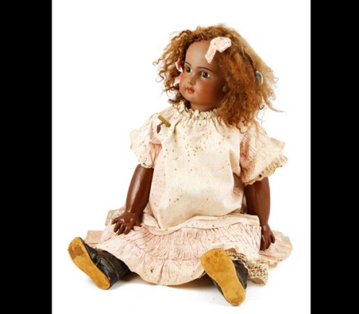 Muñeca marca Jumeau. Precio inicial: $2,500