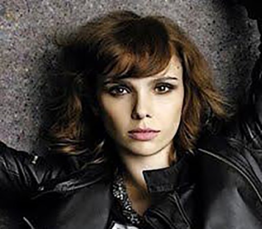 Débora Falabella es protagonista en "Avenida Brasil".