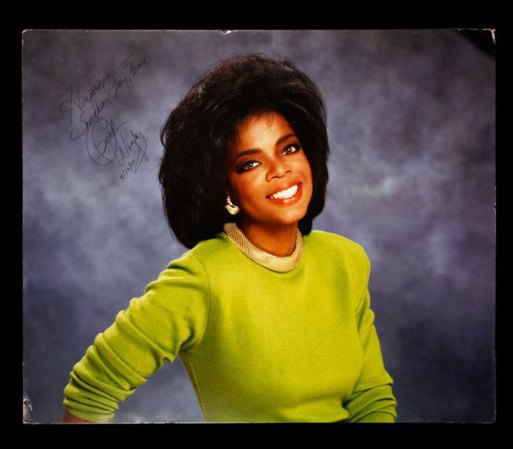 Fotografía autografiada de Oprah Winfrey: Precio inicial: $225