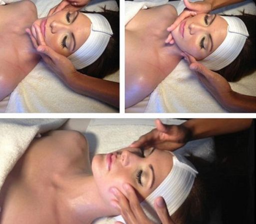 ¿Su secreto de belleza casero? Se aplica vaselina en el rostro la noche antes de ir a una alfombra roja o a una sesión de fotos, para humectarlo.