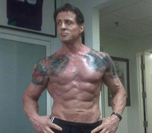 El legendario Sylvester Stallone se prepara para su próxima película junto a otra leyenda, Arnold Schwrzenegger.