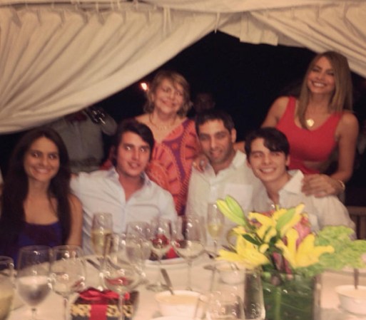 Cena de cumpleaños de la mamá de Sofía Vergara.
