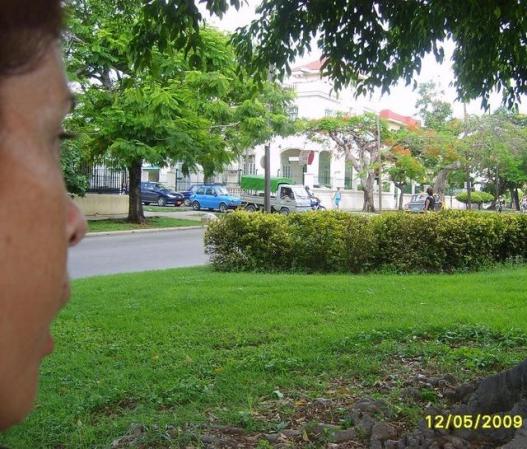 Pensando asi se va el tiempo del cubano, pensando como salir de la isla. <br /><br /> ¿Tienes fotos como esta? Quieres compartirlas? Hazlo aquí <br />