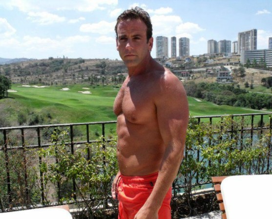 Carlos Ponce.