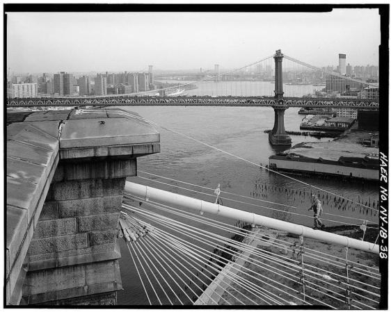 Imágenes históricas del Puente de Brooklyn.
