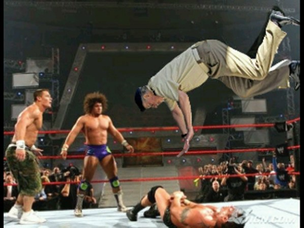 Y en experto en lucha libre.