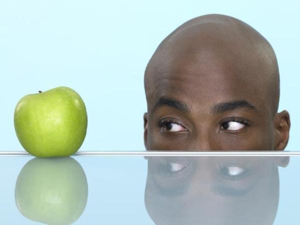 Las manzanas son fáciles de comer, contienen vitamina C y fibra.