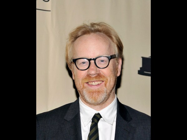 Adam Savage: del popular programa "Mythbusters" en el que se desmienten mitos.