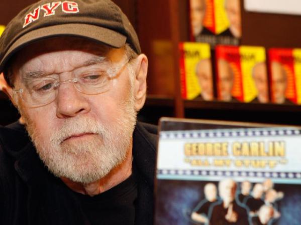 George Carlin: comediante.