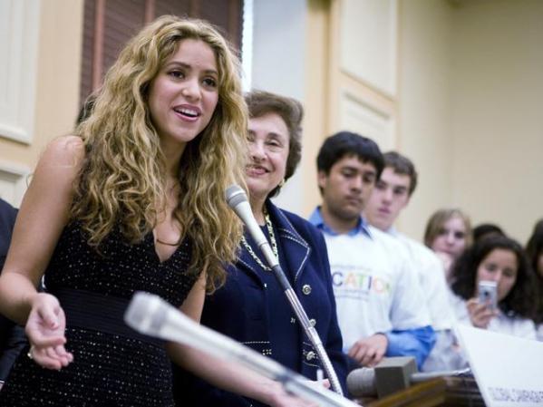 En la actualidad Shakira se mantiene promoviendo la fundación ALAS ante distintas entidades y durante encuentros con gobernantes alrededor del mundo.