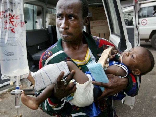 JULIO, 2003: Conflicto civil en Liberia.