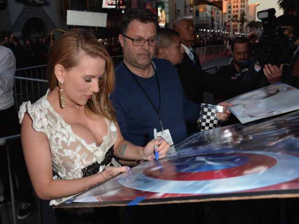 Scarlett Johansson: espectacular en su quinto mes de embarazo.