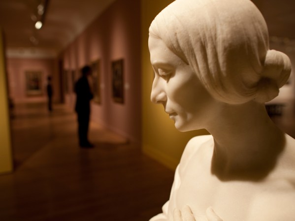 El museo de arte de El Paso es hogar de una colección de más de 6,000 obras europeas, americanas antiguas y contemporáneas.