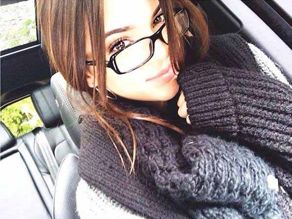 La hermana pequeña y modelo de Kim Kardashian apunta maneras.