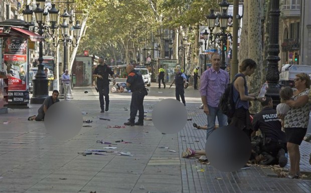 ISIS se adjudicó el atentado en Barcelona que provocó 13 muertos ISIS se adjudicó el atentado en Barcelona que provocó 13 muertos