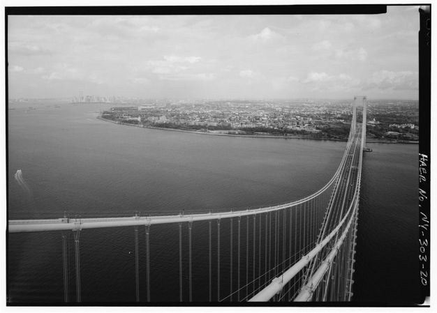 Imágenes históricas del Puente de Brooklyn.