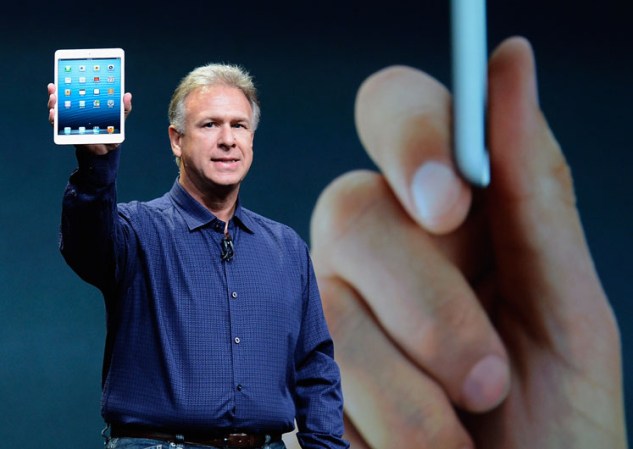 En la esperada presentación en el California Theatre de la ciudad de San José, en Silicon Valley, se develó el nuevo dispositivo: una versión del iPad 2 pero más ligera y moderna.