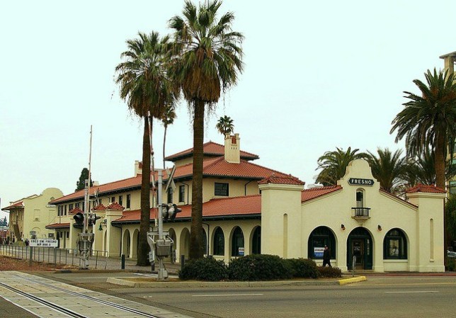 10. Fresno. Esta discreta ciudad de California tiene de esas ventajas que pasan desapercibidas hasta que se suman y reflejan en el presupuesto mensual de gastos. Aquí, por ejemplo, el café y el manicure tienen los precios más bajos de Estados Unidos.