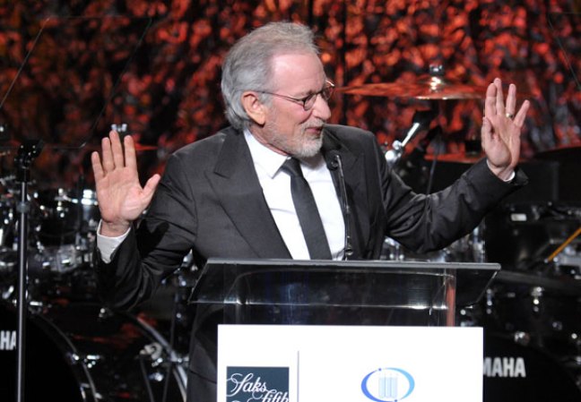 En décimo lugar: <br />Steven Spielberg, el gran cineasta que de una manera u otra ha figurado en esta lista en múltiples ocasiones.